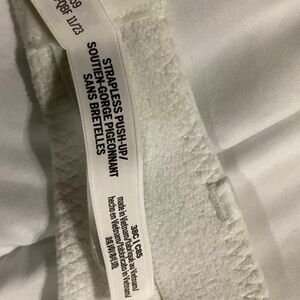 Victoria's Secret White Strapless Push-Up Bra